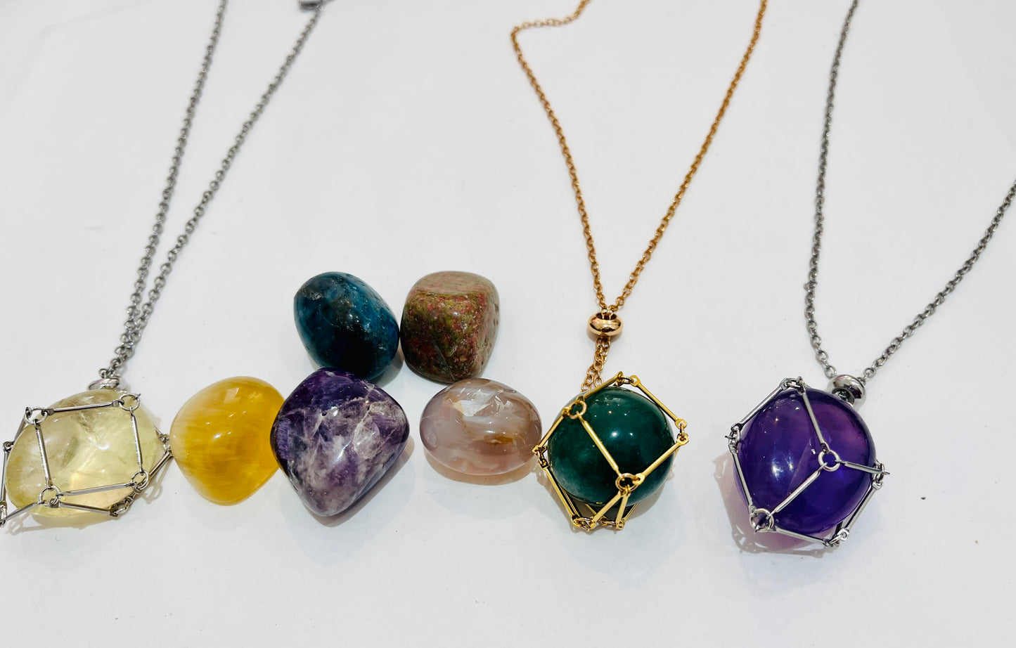 Crystal Stone Holder Necklace