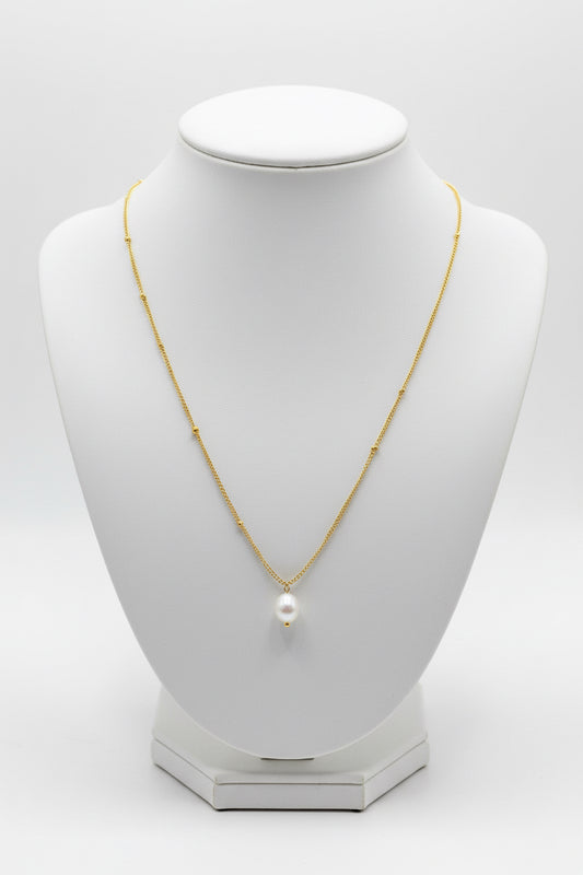 Natura Pearl Gold Plated Necklace Waterproof