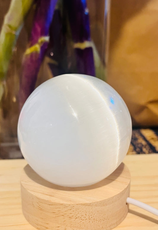 Selenite Sphere Multicolour Lamp