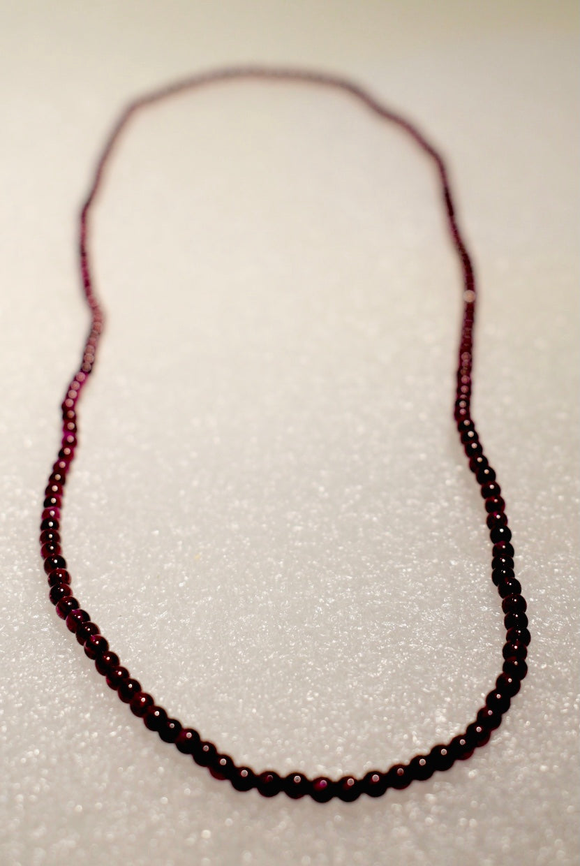 Natural Garnet Beaded Necklace