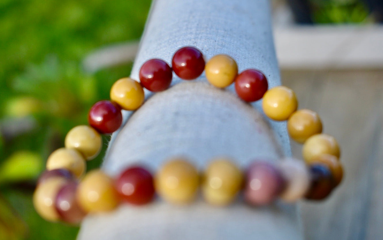 Mookaite 8mm Unisex Bracelet