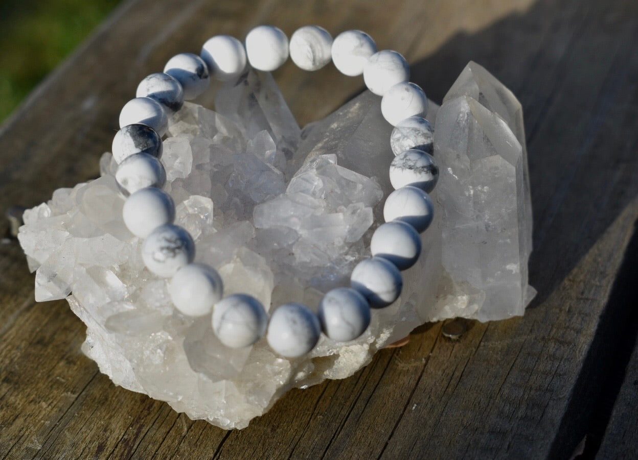 Howlite Bracelet 8mm