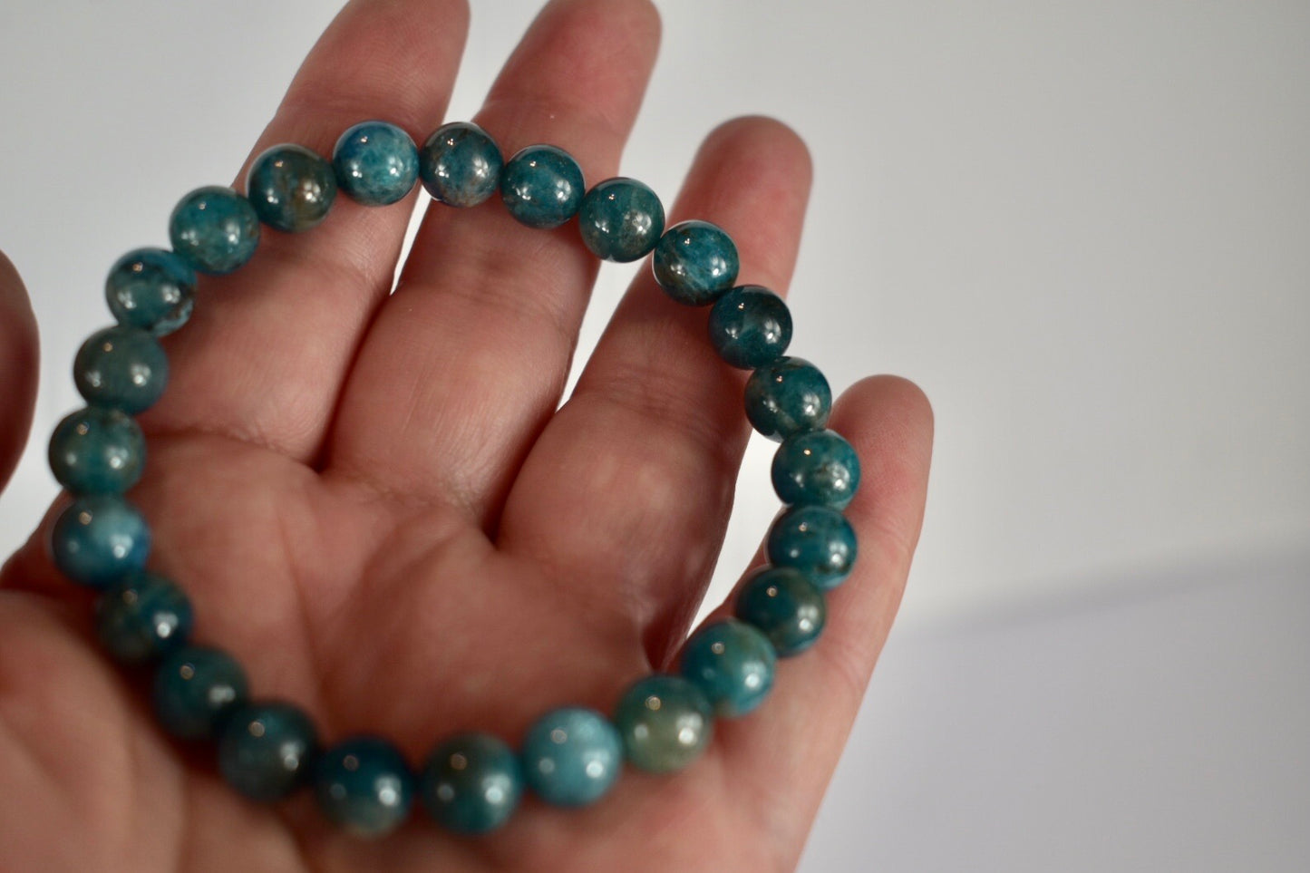 Natural Blue Apatite Quartz Crystal 6mm Bracelets