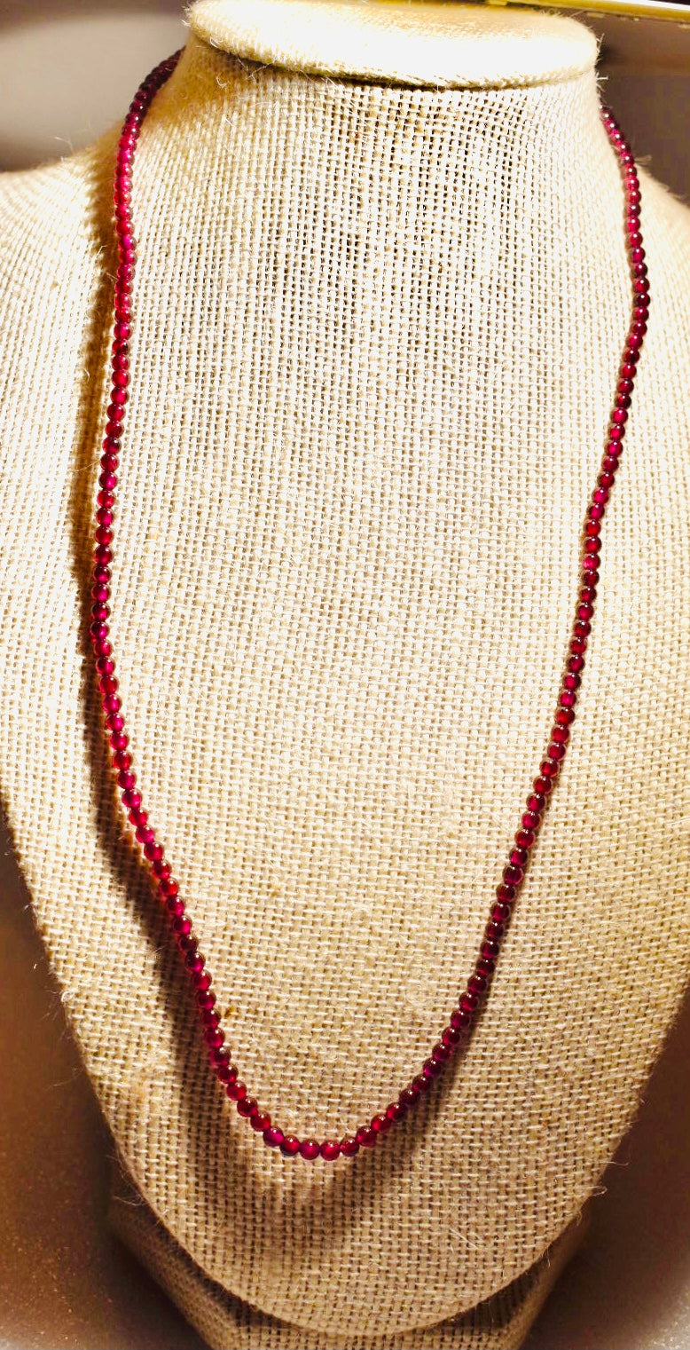 Natural Garnet Beaded Necklace