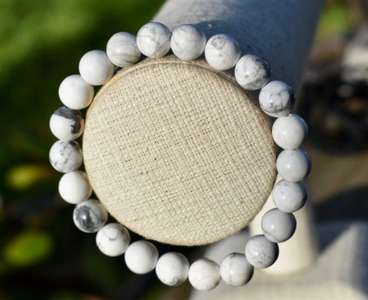 Howlite Bracelet 8mm