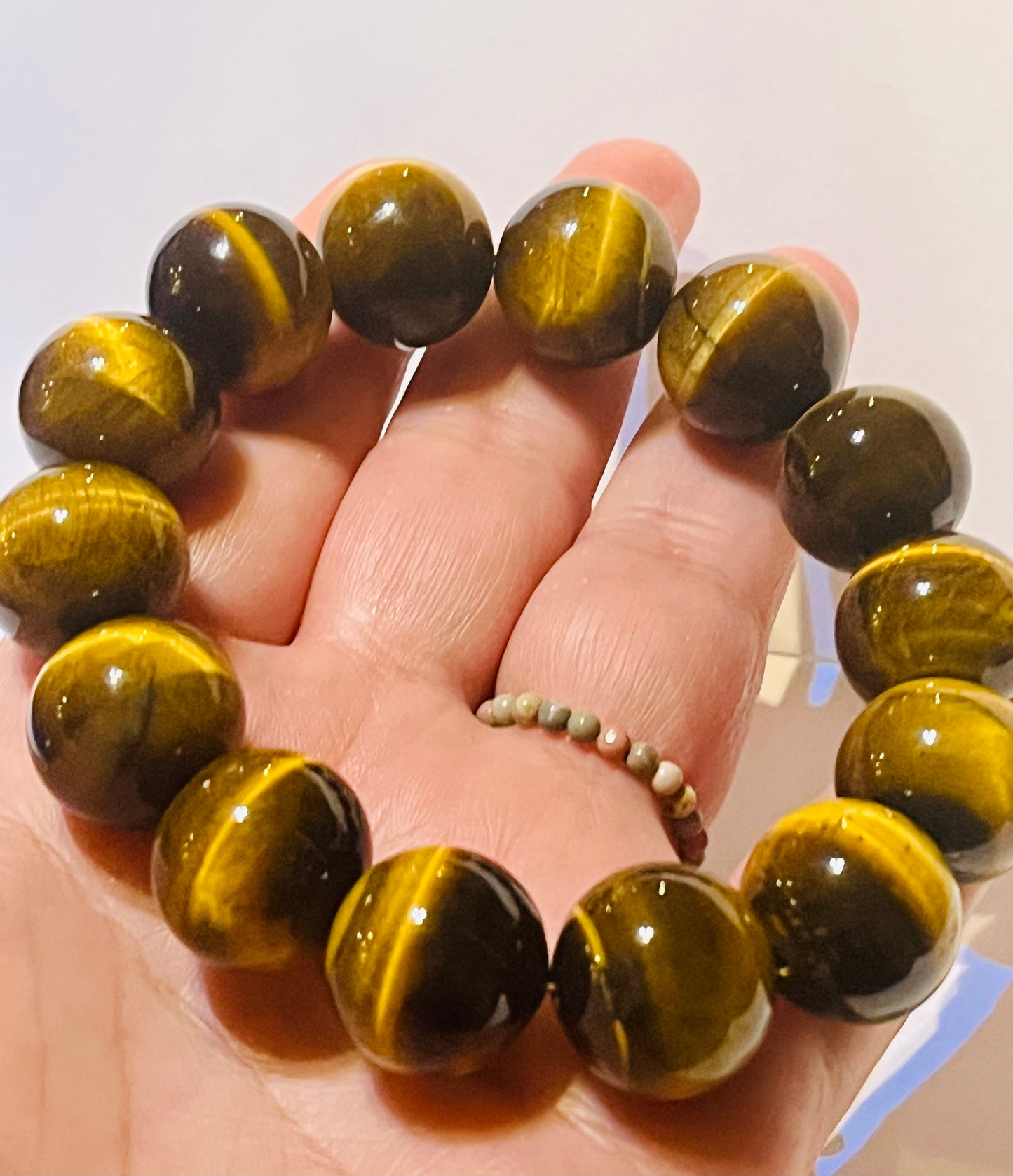 Unique 20mm Tigers Eye Bracelet